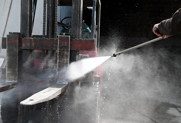 Best Deck Pressure Washing  in Bally, PA
